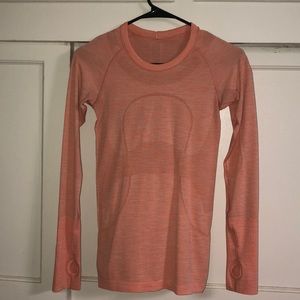 LULULEMON Swiftly Tech Long Sleeve Size 4